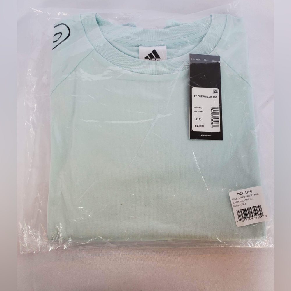 Mint pullover